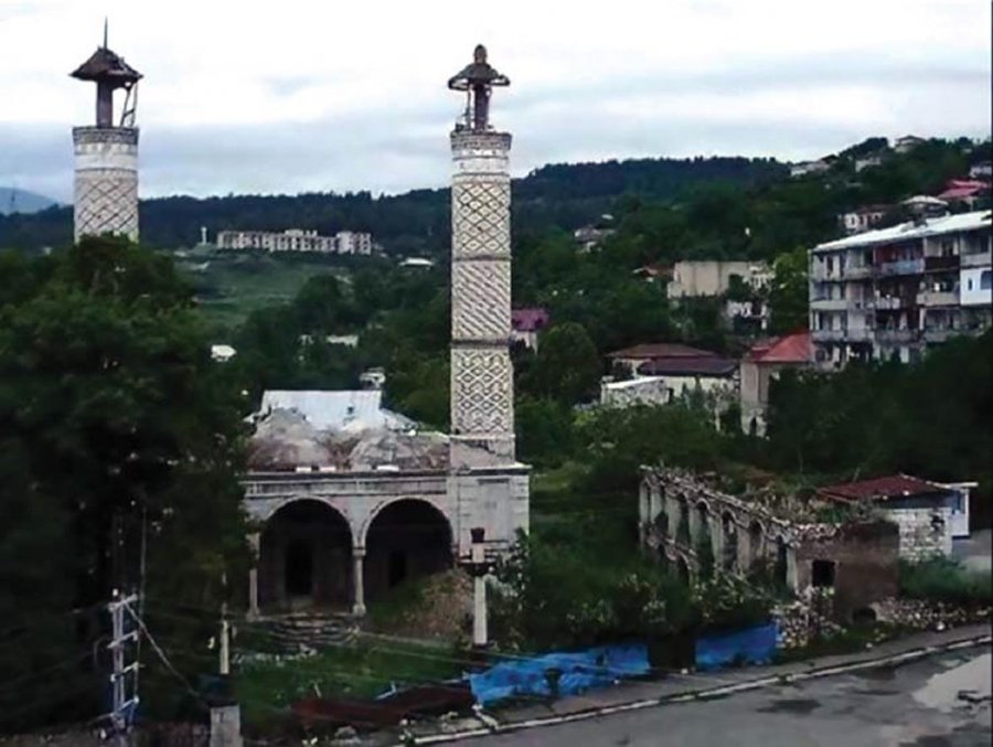 Qayıdış proqramı ilə bağlı keçirilən sorğuda minlərlə şəxs iştirak edib