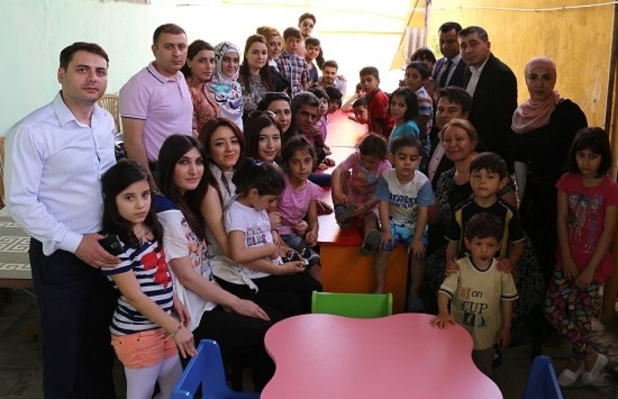 Gənc alimlər "Ümid Yeri” Uşaq Sığınacaq Evində