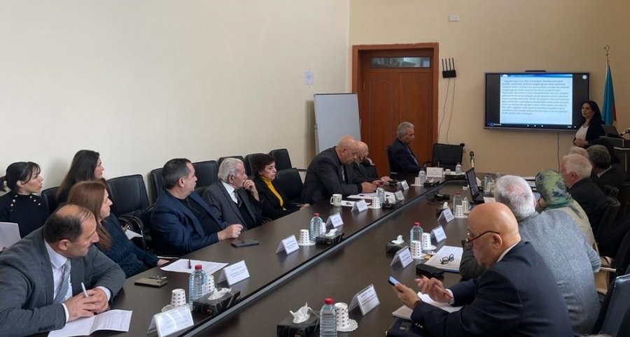 Elmi Şurada iki şöbənin hesabatı dinlənilib