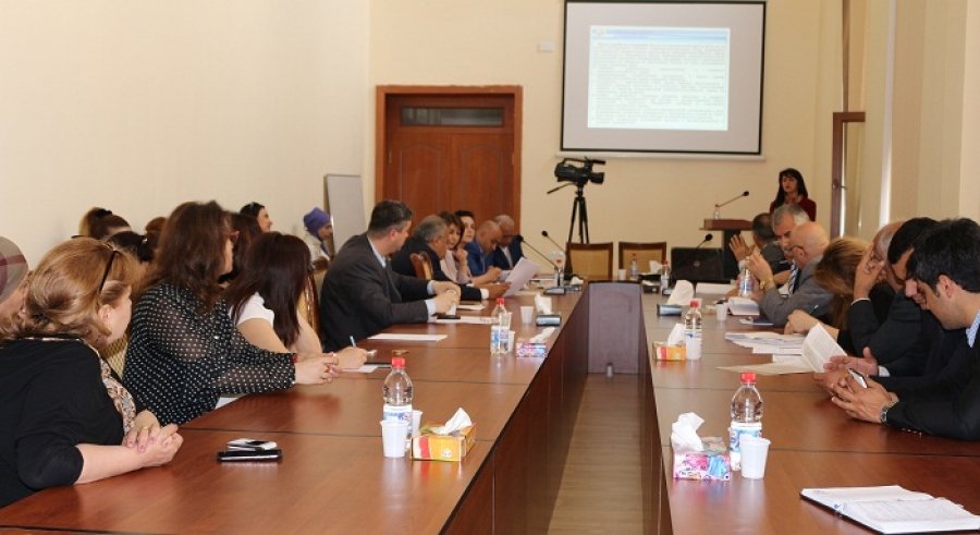 Elmi Seminarda iki dissertasiya işi müzakirə edilmişdir 18.05.2016