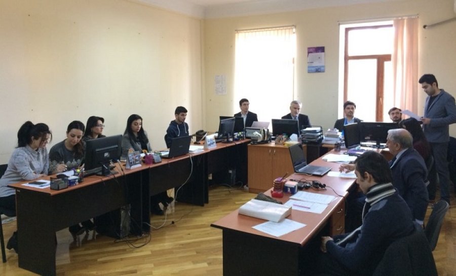 В журнале «Общество и экономика» опубликована статья профессора Акифа Мусаева.