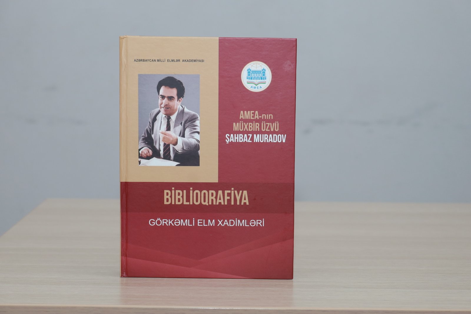 İqtisadçı alim Şabhaz Muradovun biblioqrafik göstəricisi nəşr olunub