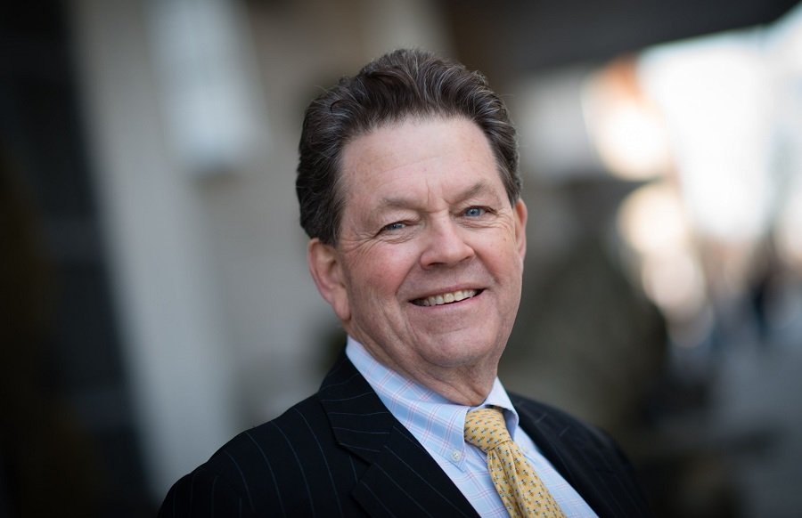 ARTUR BETS LAFFER
