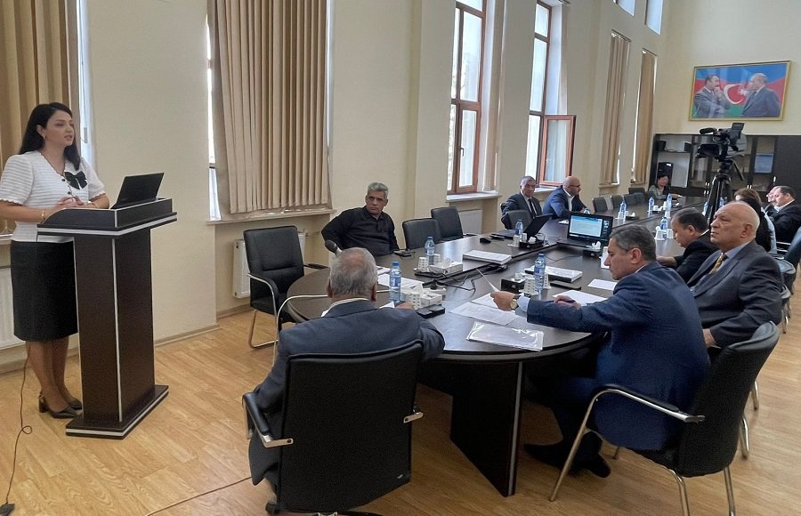 Elmi seminarda “Azərbaycan Respublikasının emal sənayesində innovasiya sahibkarlığının inkişaf istiqamətləri” müzakirə edilib 1