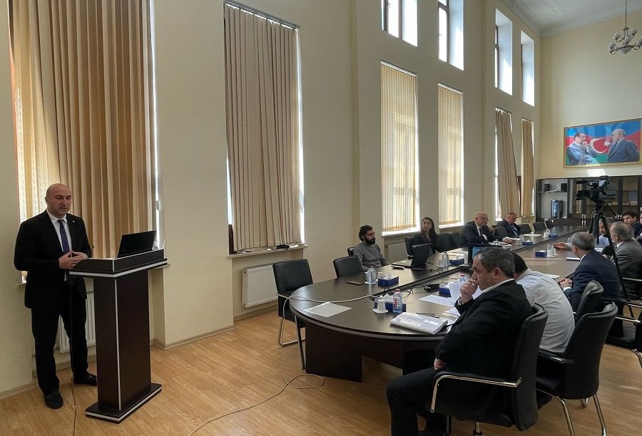 Elmi seminarda “Azərbaycanda rekreasiya resursları bazarının genişləndirilməsi istiqamətləri” müzakirə edilib 1