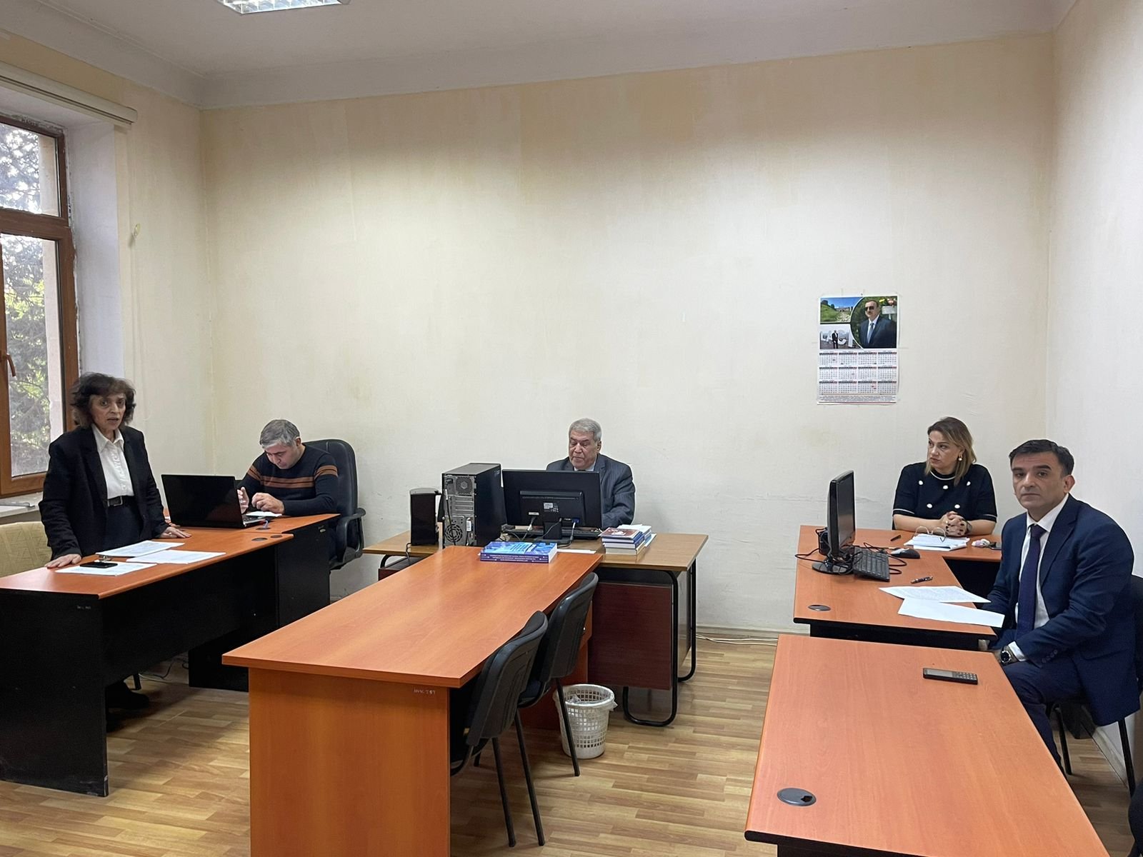 “Regional inkişaf və təbii sərvətlərdən istifadə problemləri” şöbəsində elmi əməkdaşların hesabatları dinlənilib 1