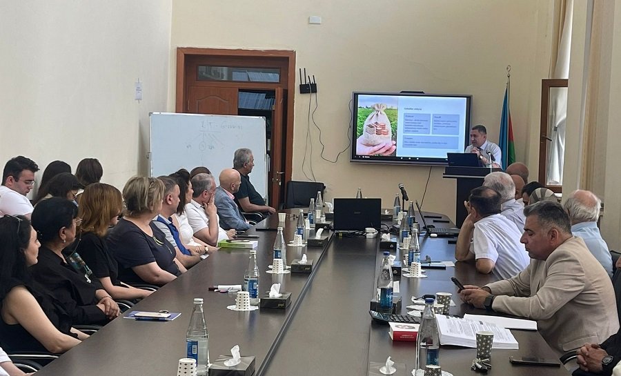 На научном семинаре обсуждались вопросы повышения эффективности субсидий, выделяемых сельскому хозяйству в Азербайджане 1