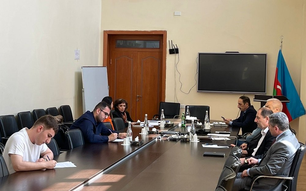 İqtisadiyyat İnstitutunda ixtisas fənləri üzrə yaz imtahan sessiyası keçirilir 1