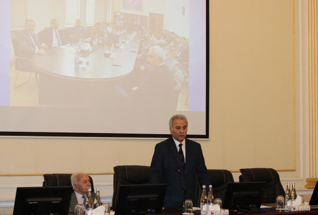 Held the 68th anniversary celebration of the establishment of the Institute of Economics 1