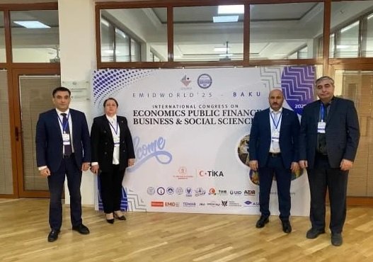 İqtisadiyyat İnstitutunun əməkdaşları beynəlxalq konqresdə iştirak ediblər
